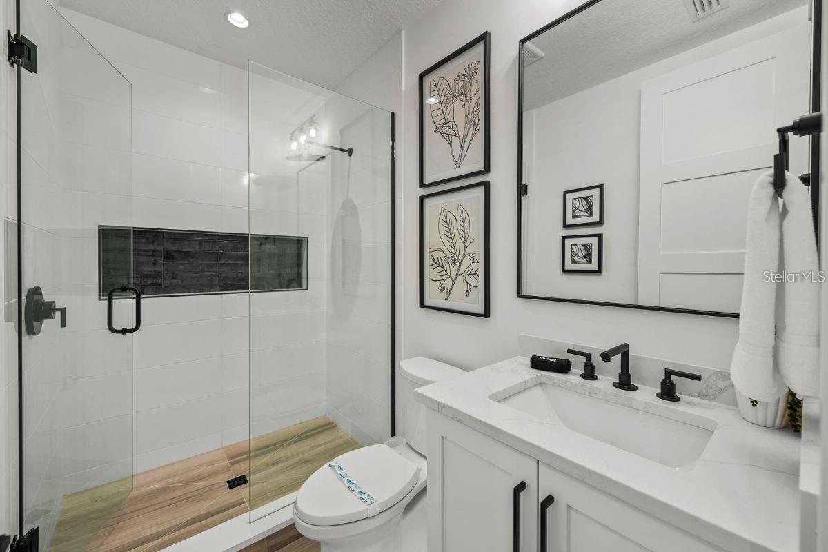 Sarasota, Florida, 34242, United States, 7 Bedrooms Bedrooms, ,8 BathroomsBathrooms,Residential,Active,1773223