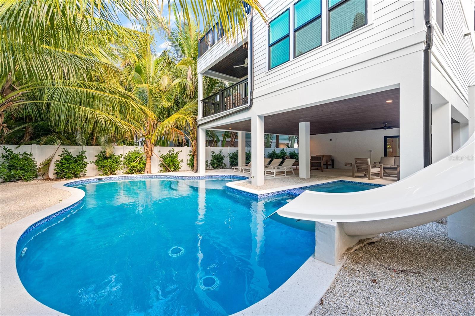 Sarasota, Florida, 34236, United States, 8 Bedrooms Bedrooms, ,10 BathroomsBathrooms,Residential,Active,2006955