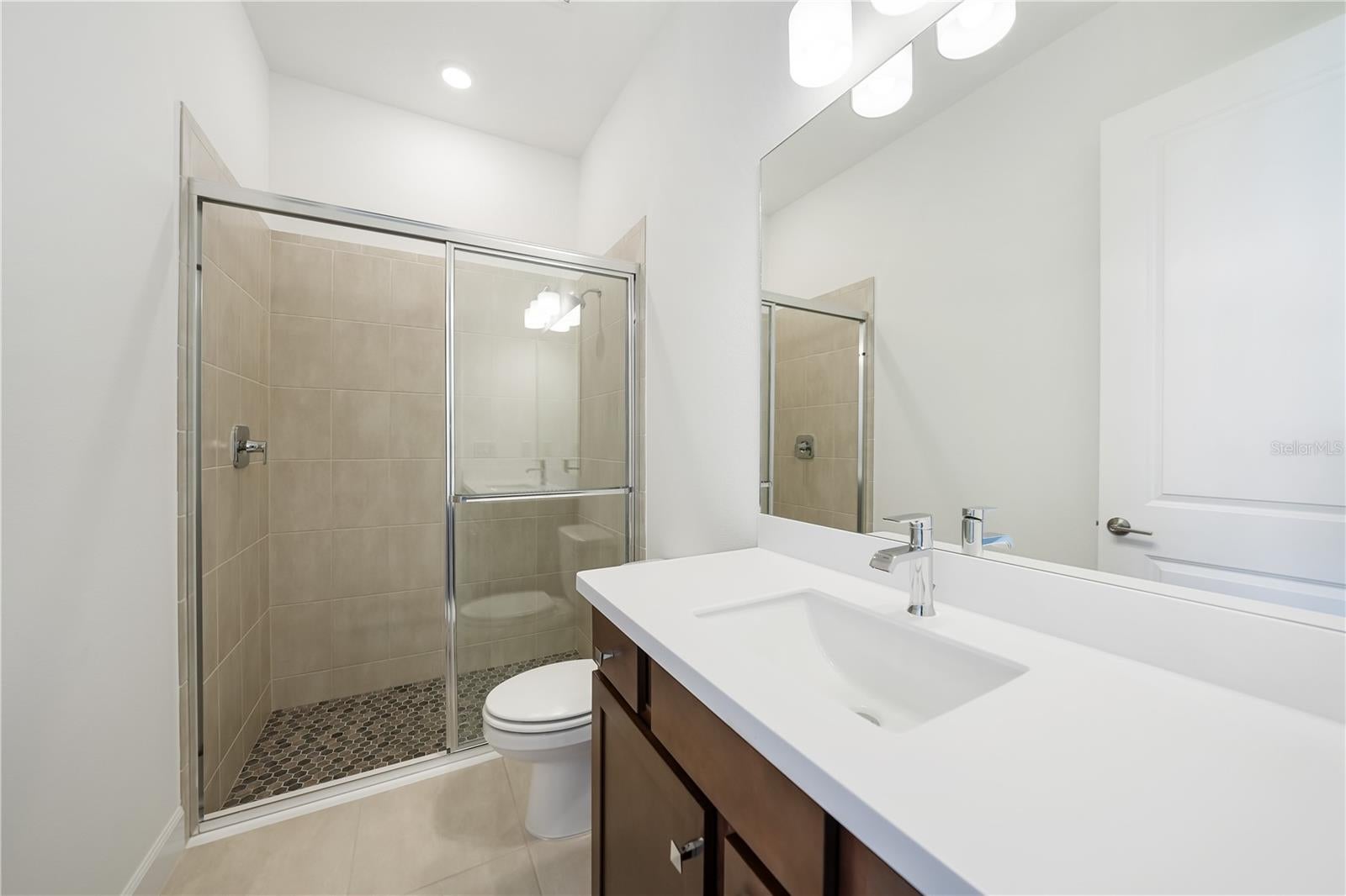 Sarasota, Florida, 34241, United States, 4 Bedrooms Bedrooms, ,3 BathroomsBathrooms,Residential,Active,1990635