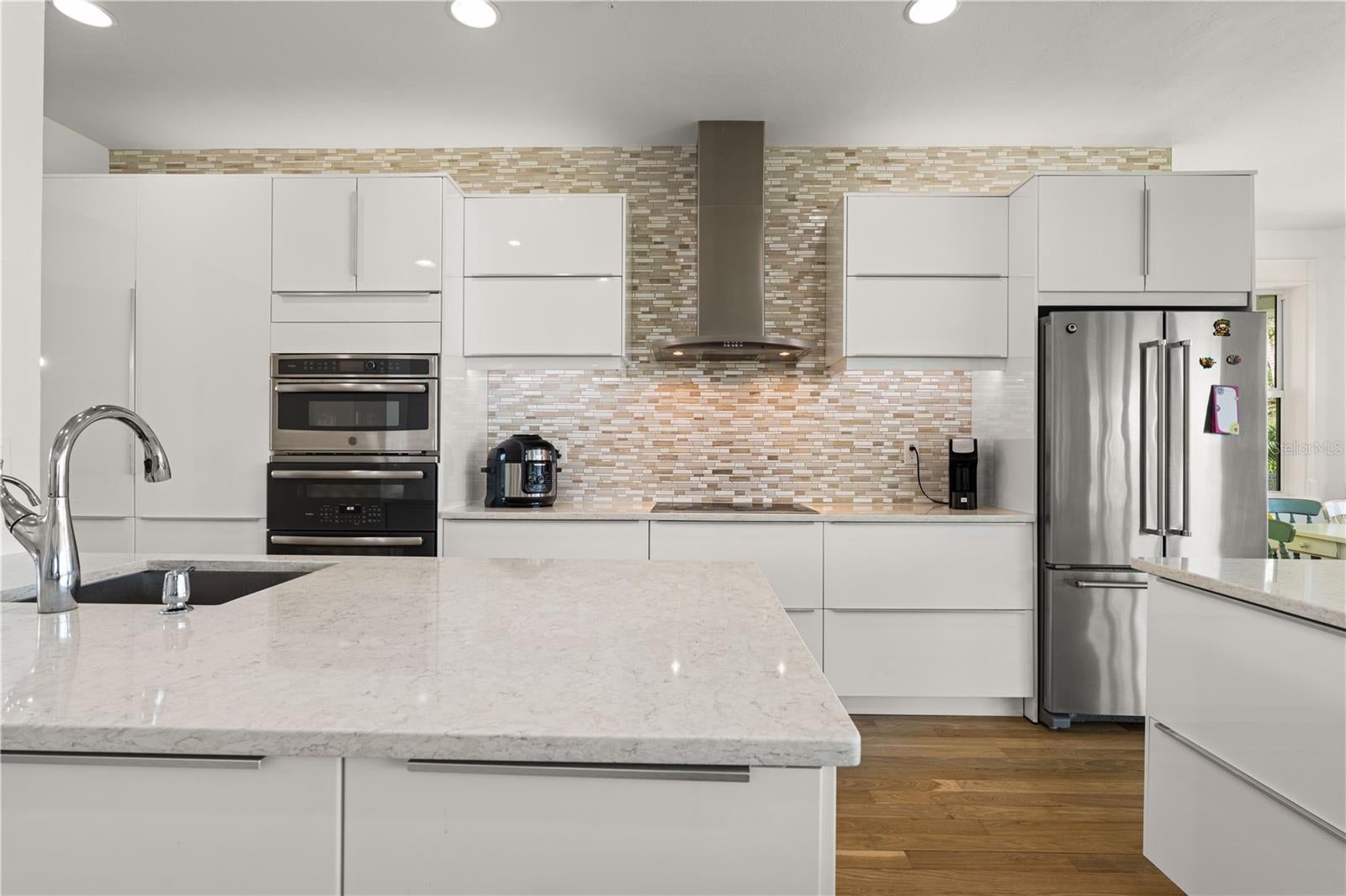 Punta Gorda, Florida, 33982, United States, 5 Bedrooms Bedrooms, ,4 BathroomsBathrooms,Residential,Active,1905353