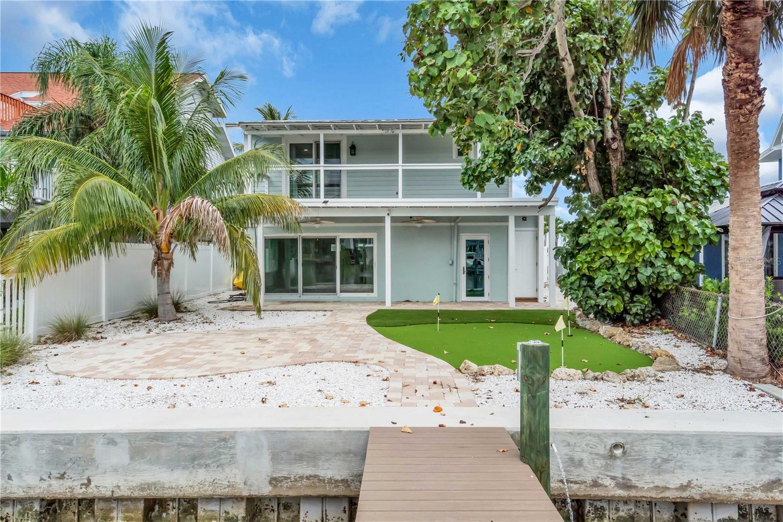 Indian Rocks Beach, Florida, 33785, United States, 3 Bedrooms Bedrooms, ,3 BathroomsBathrooms,Residential,Active,1945092
