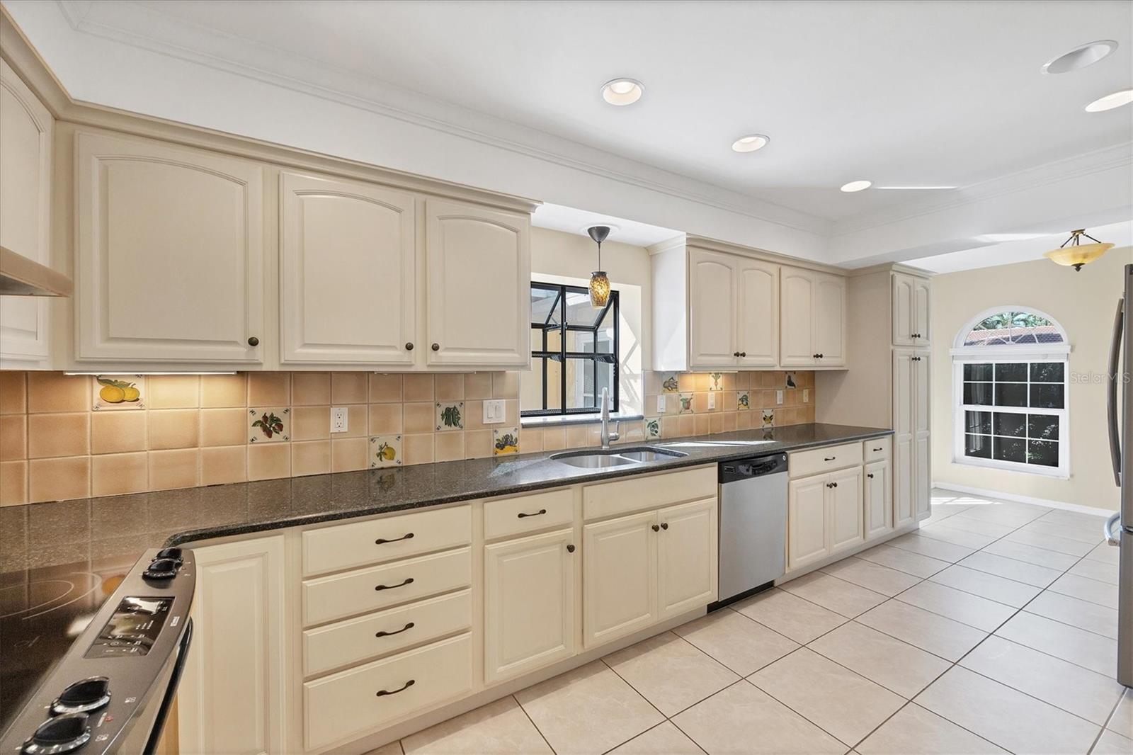 Venice, Florida, 34285, United States, 3 Bedrooms Bedrooms, ,3 BathroomsBathrooms,Residential,Active,2006992