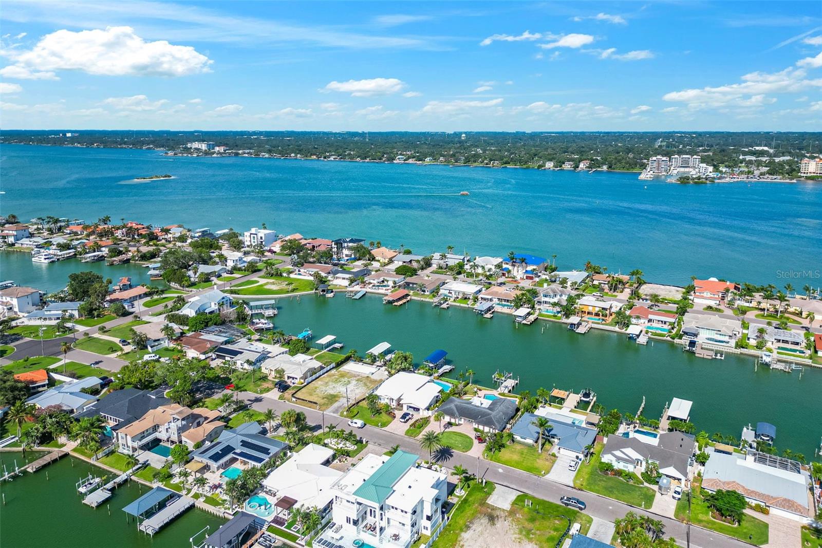 Clearwater Beach, Florida, 33767, United States, 3 Bedrooms Bedrooms, ,2 BathroomsBathrooms,Residential,Active,1894990
