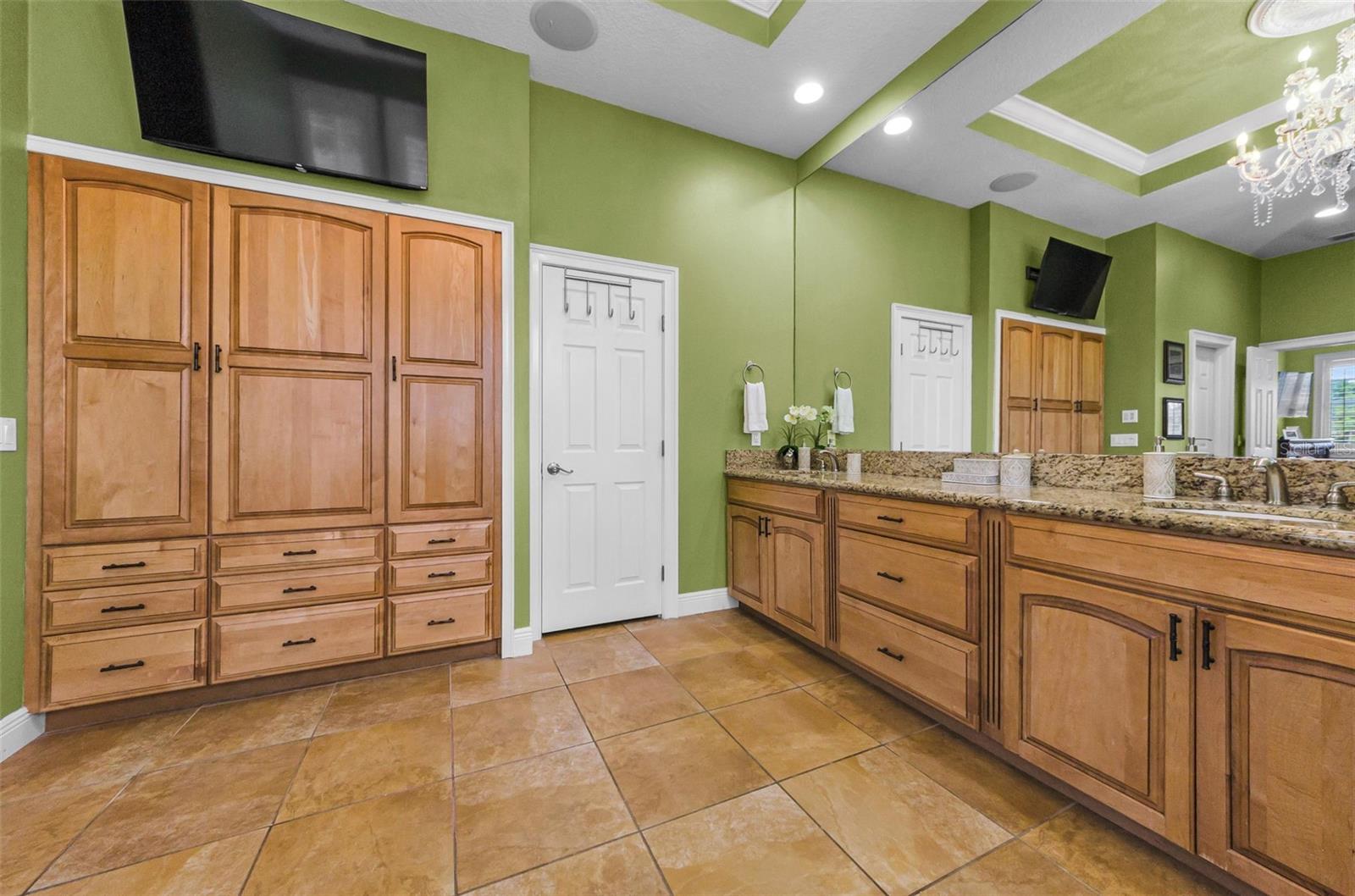 Holiday, Florida, 34691, United States, 4 Bedrooms Bedrooms, ,4 BathroomsBathrooms,Residential,Active,1961940