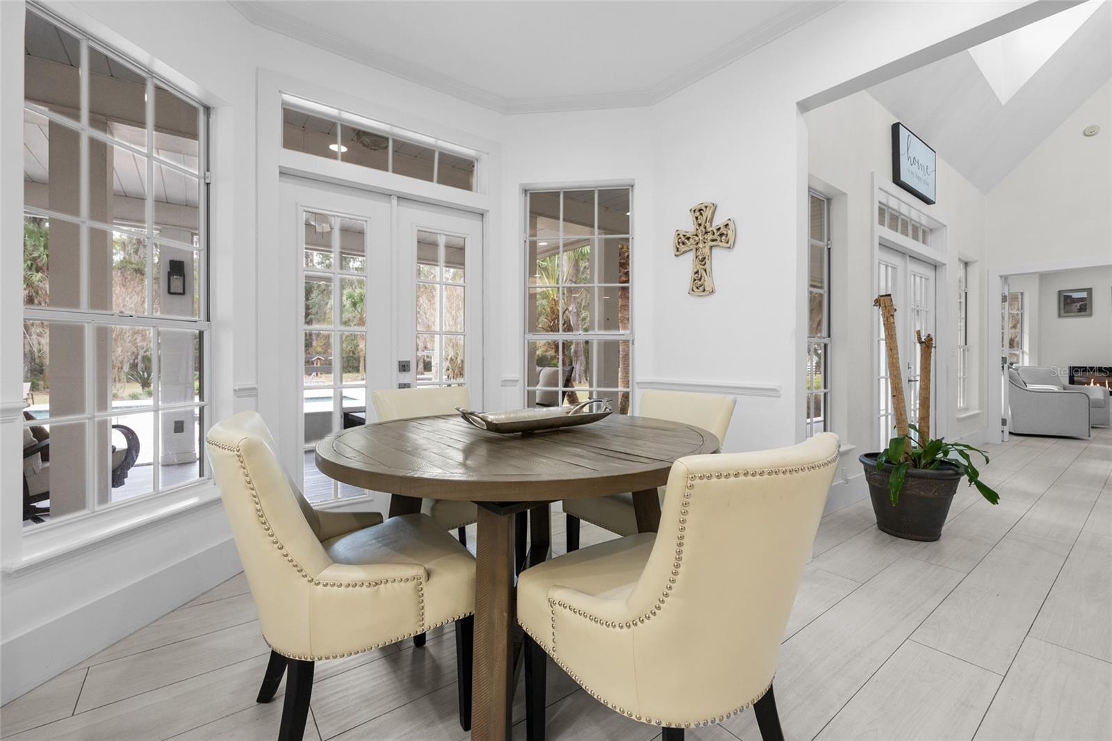 Alachua, Florida, 32615, United States, 5 Bedrooms Bedrooms, ,7 BathroomsBathrooms,Residential,Active,2009170