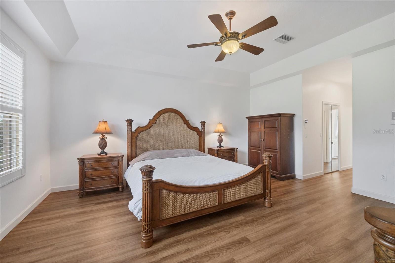 Sarasota, Florida, 34240, United States, 3 Bedrooms Bedrooms, ,3 BathroomsBathrooms,Residential,Active,1871617