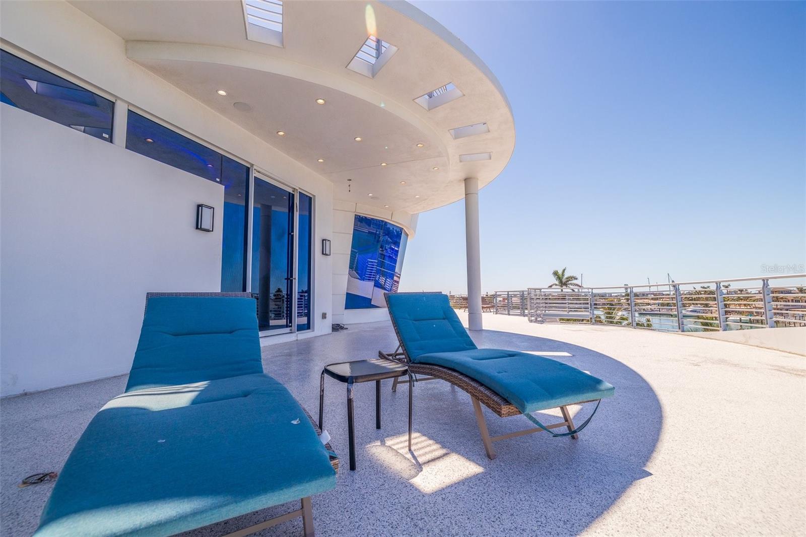 Treasure Island, Florida, 33706, United States, ,7 BathroomsBathrooms,Residential,Active,1772746