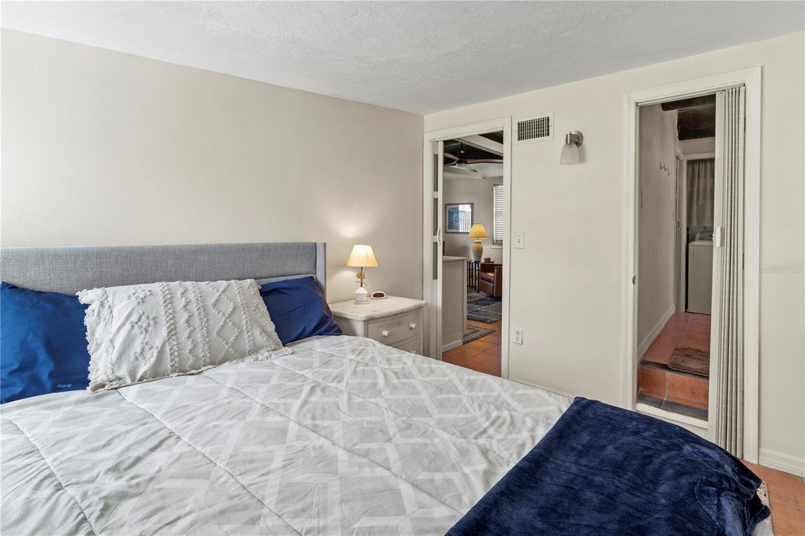 Holmes Beach, Florida, 34217, United States, 5 Bedrooms Bedrooms, ,3 BathroomsBathrooms,Residential,Active,1972187