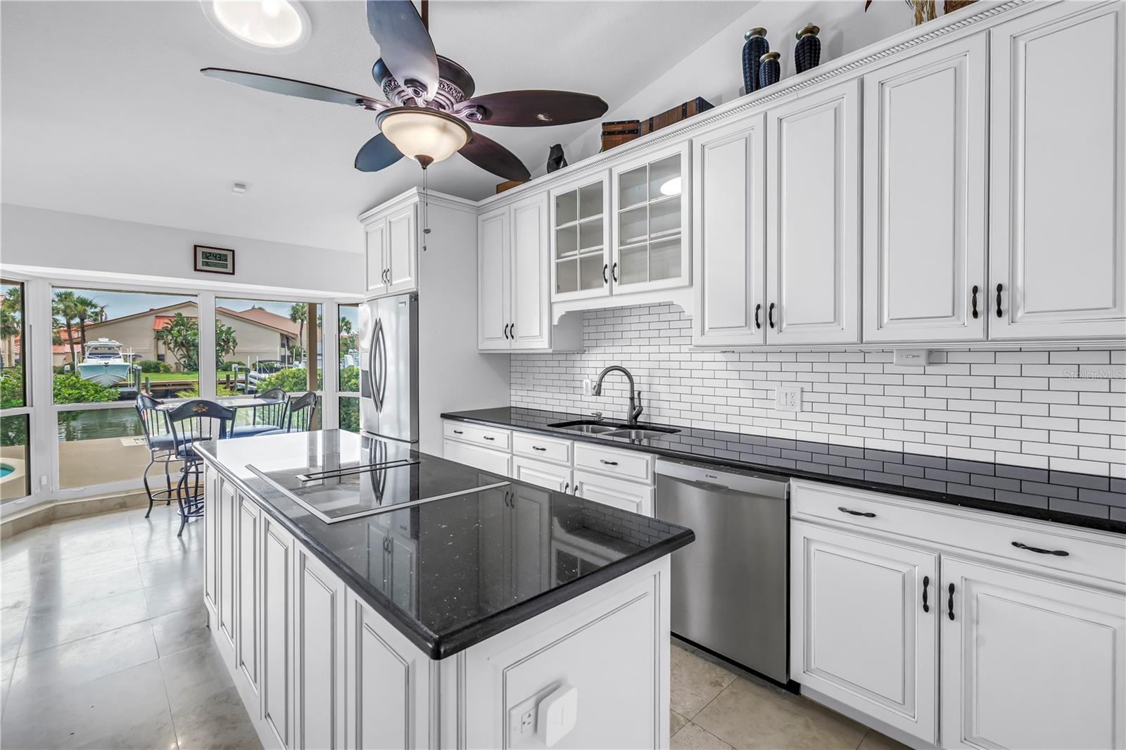 St Petersburg, Florida, 33715, United States, 3 Bedrooms Bedrooms, ,4 BathroomsBathrooms,Residential,Active,1869108