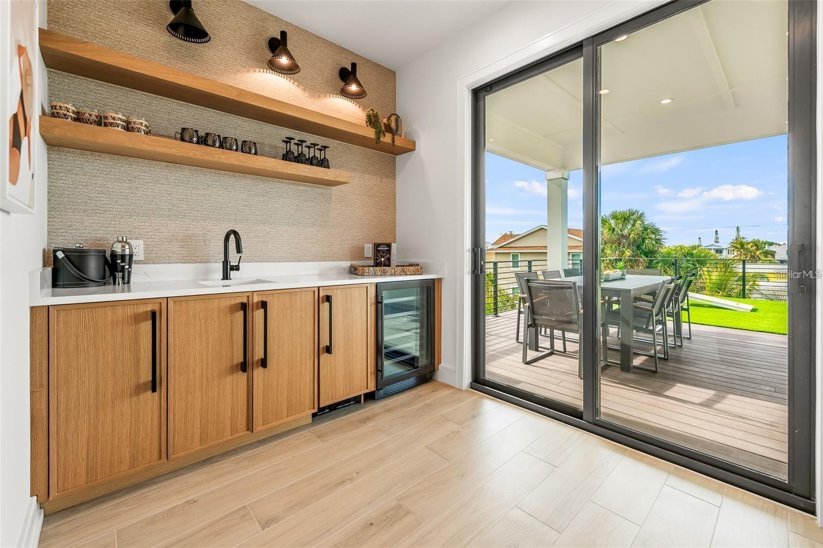 Anna Maria, Florida, 34216, United States, 5 Bedrooms Bedrooms, ,5 BathroomsBathrooms,Residential,Active,2043279