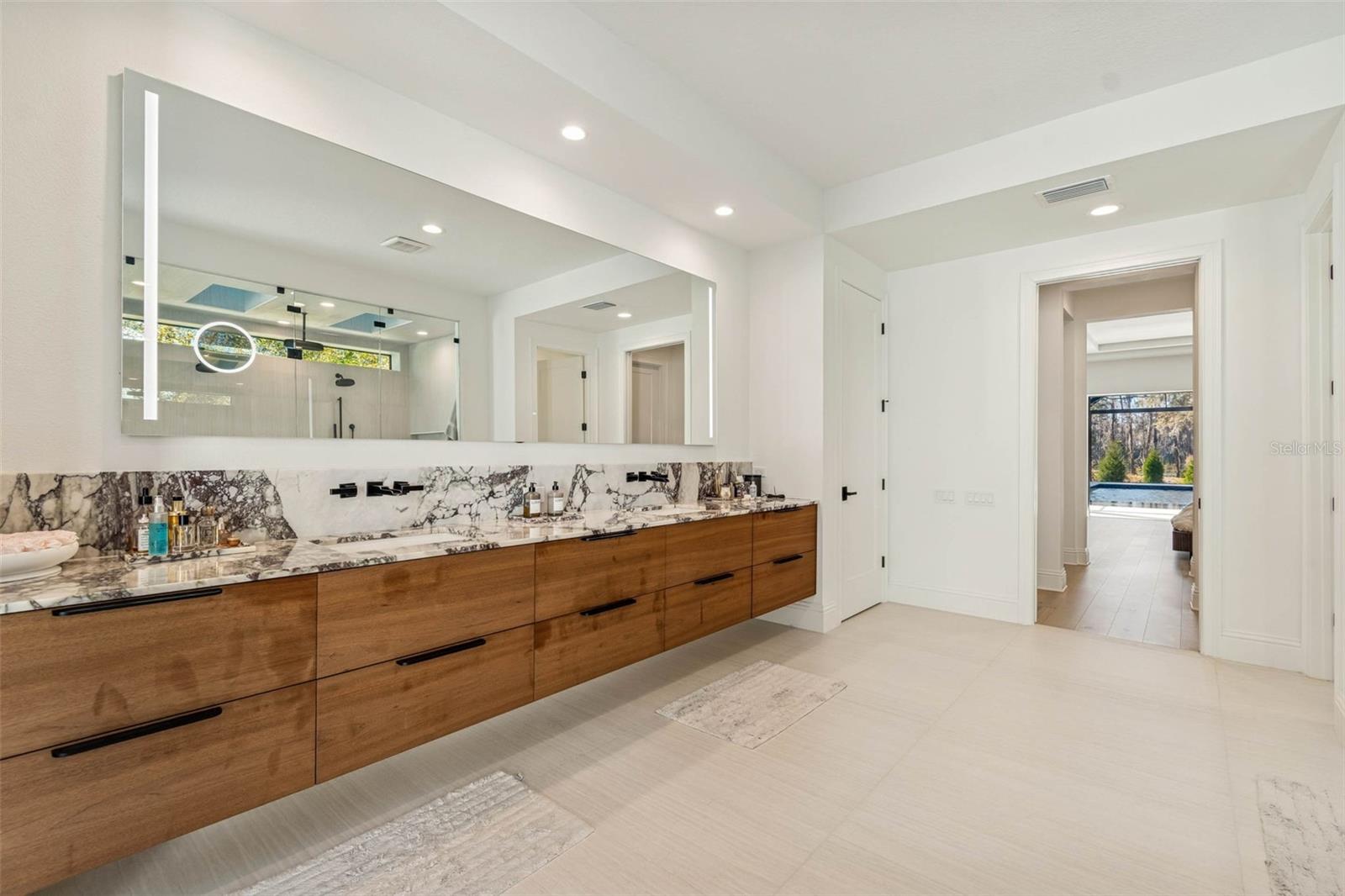Lutz, Florida, 33549, United States, 4 Bedrooms Bedrooms, ,5 BathroomsBathrooms,Residential,Active,2035686