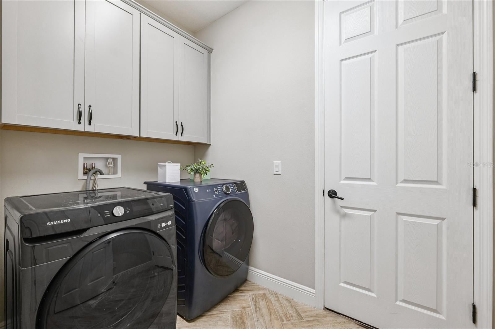 Odessa, Florida, 33556, United States, ,4 BathroomsBathrooms,Residential,Active,1869150