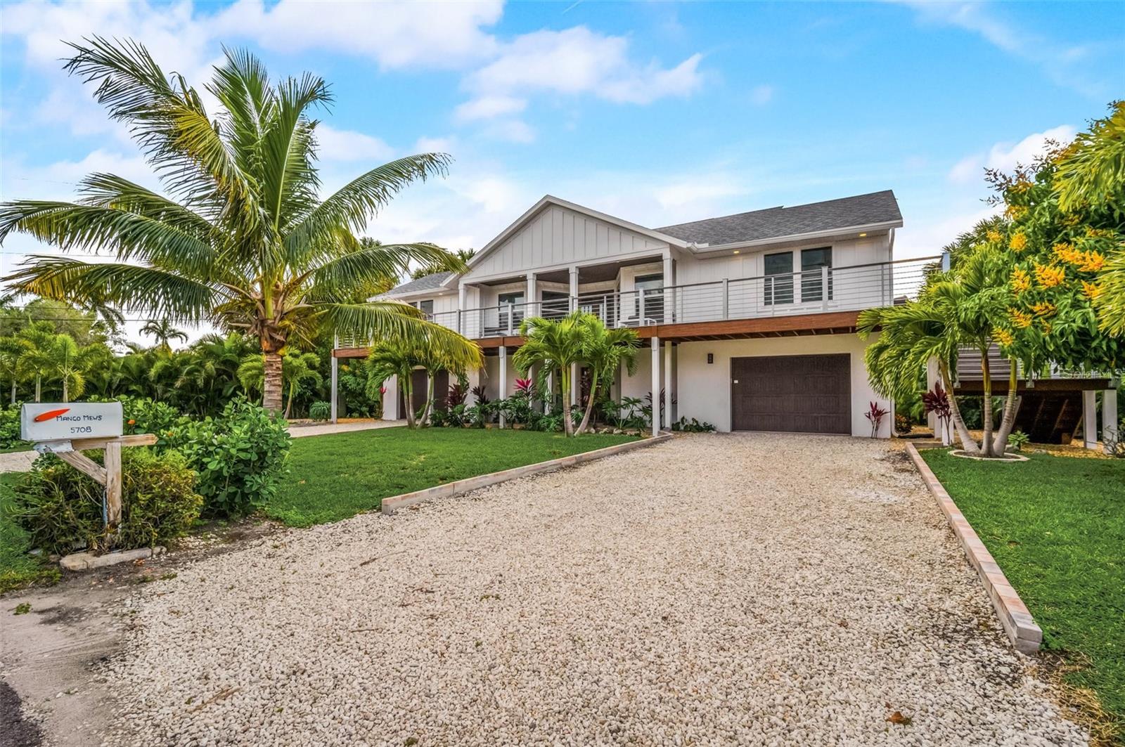 Holmes Beach, Florida, 34217, United States, 4 Bedrooms Bedrooms, ,3 BathroomsBathrooms,Residential,Active,2008300