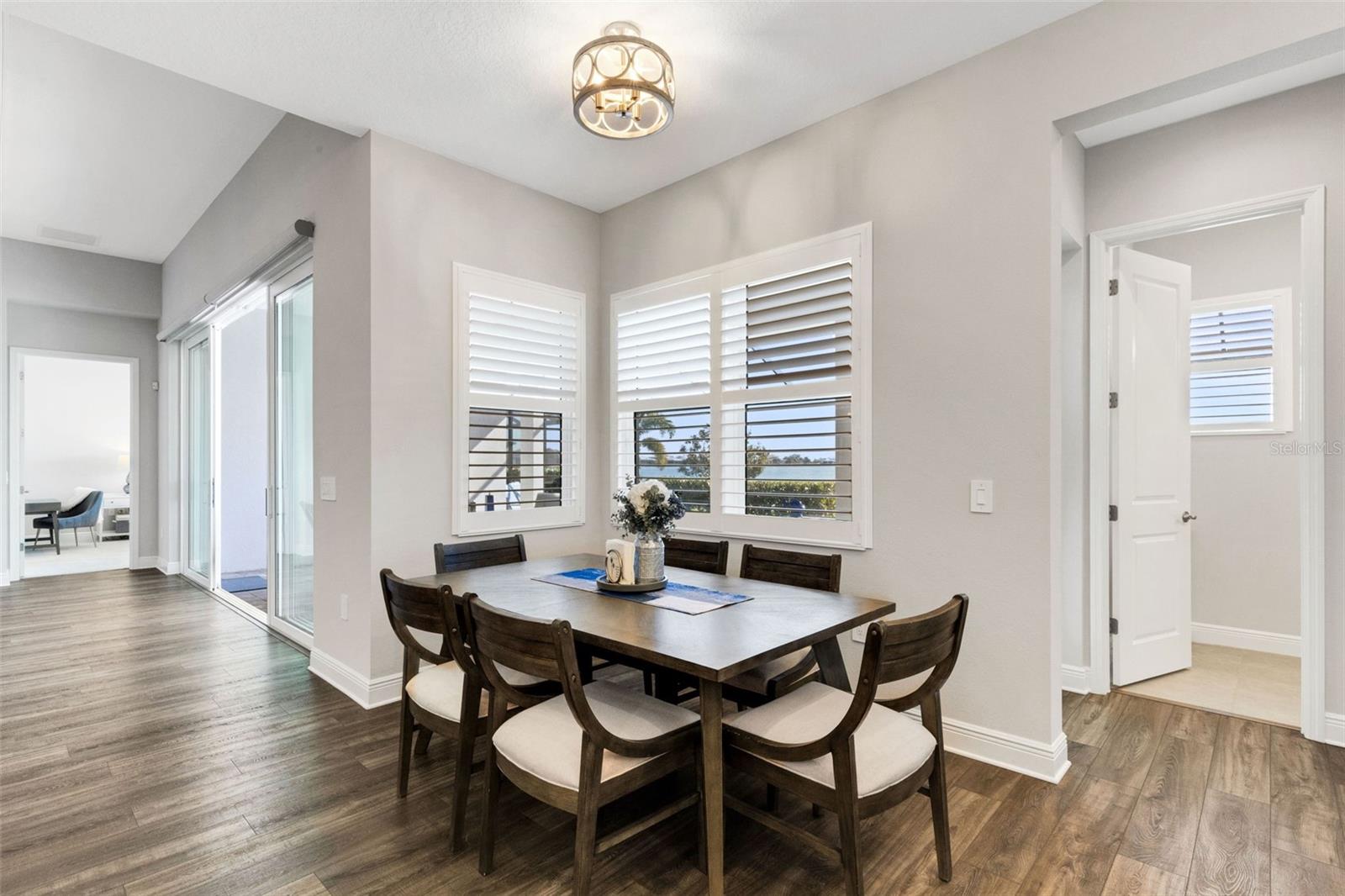 Sarasota, Florida, 34240, United States, 3 Bedrooms Bedrooms, ,3 BathroomsBathrooms,Residential,Active,2015455