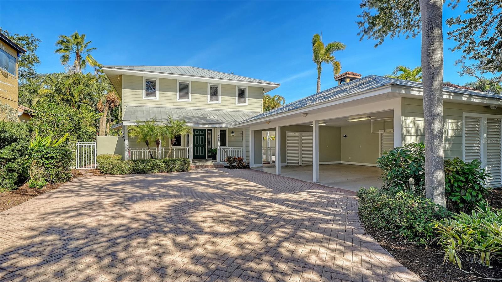 Sarasota, Florida, 34239, United States, 3 Bedrooms Bedrooms, ,3 BathroomsBathrooms,Residential,Active,2013163