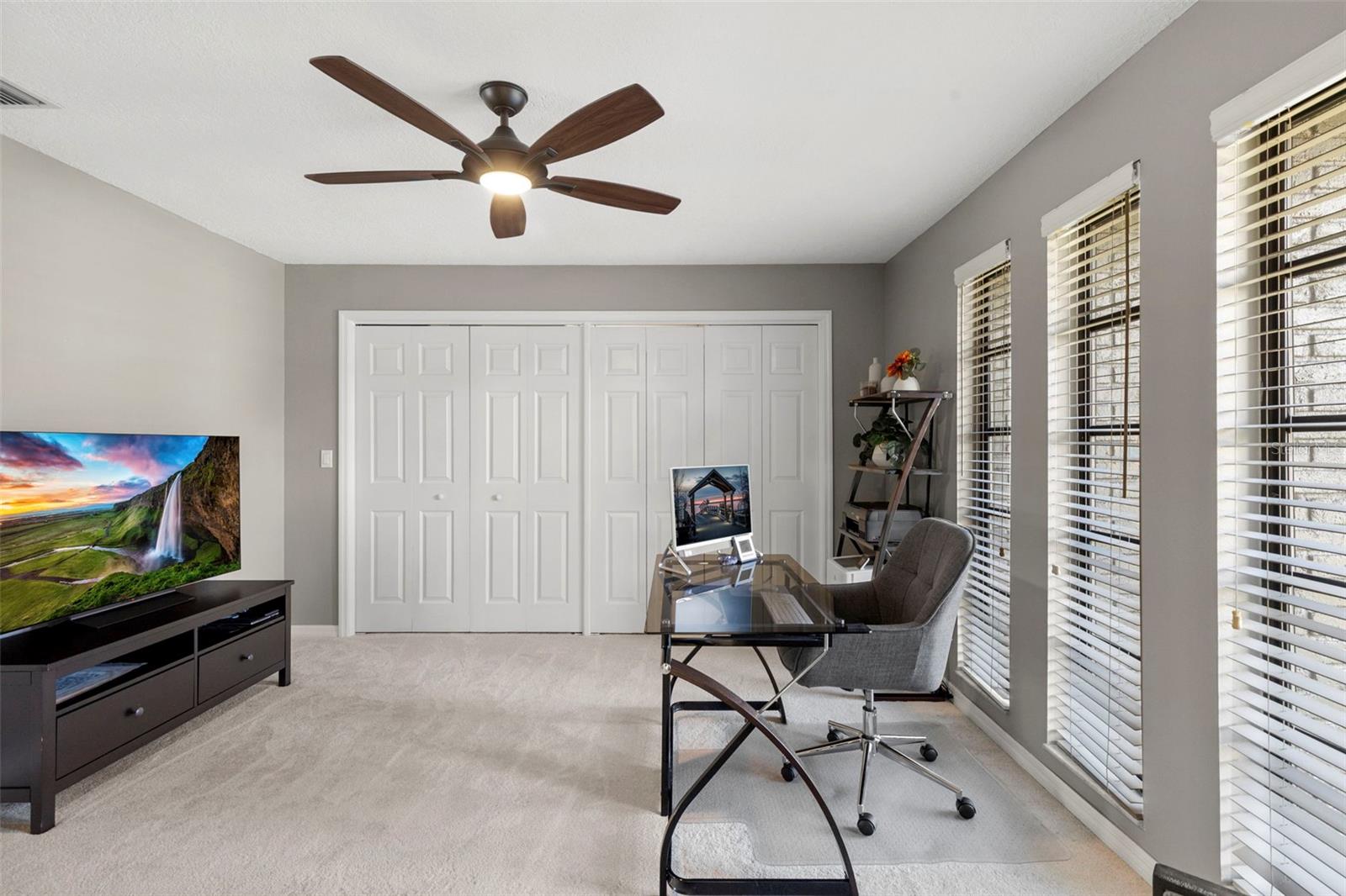 Clearwater, Florida, 33761, United States, 5 Bedrooms Bedrooms, ,3 BathroomsBathrooms,Residential,Active,1953689