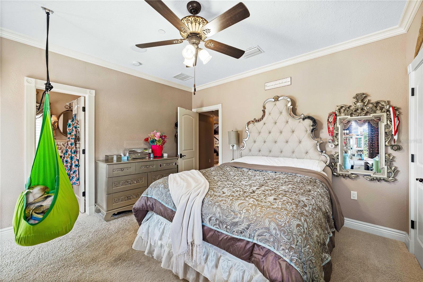 Sarasota, Florida, 34236, United States, 5 Bedrooms Bedrooms, ,6 BathroomsBathrooms,Residential,Active,1834475