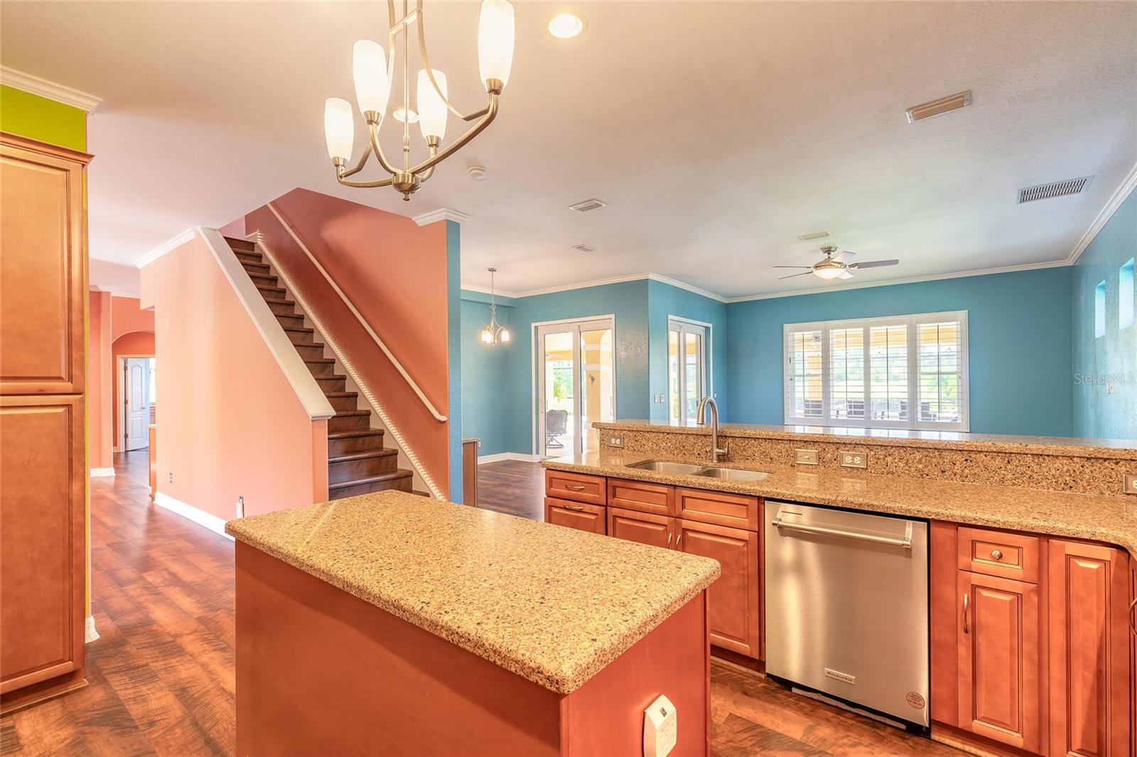 Daytona Beach, Florida, 32124, United States, 5 Bedrooms Bedrooms, ,4 BathroomsBathrooms,Residential,Active,1945086