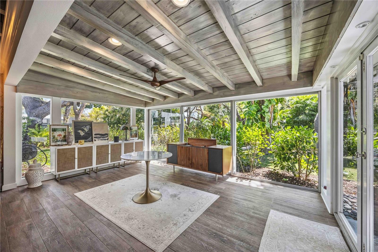 Sarasota, Florida, 34231, United States, 4 Bedrooms Bedrooms, ,4 BathroomsBathrooms,Residential,Active,2025612