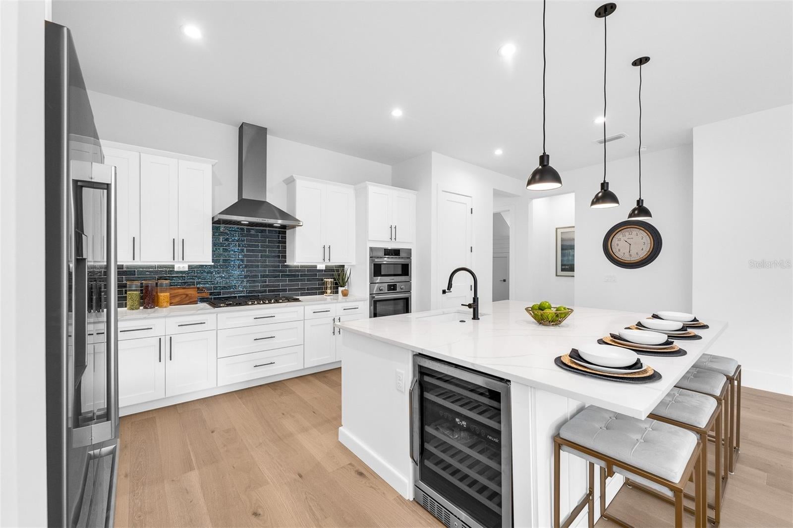 Orlando, Florida, 32804, United States, 4 Bedrooms Bedrooms, ,4 BathroomsBathrooms,Residential,Active,1992252