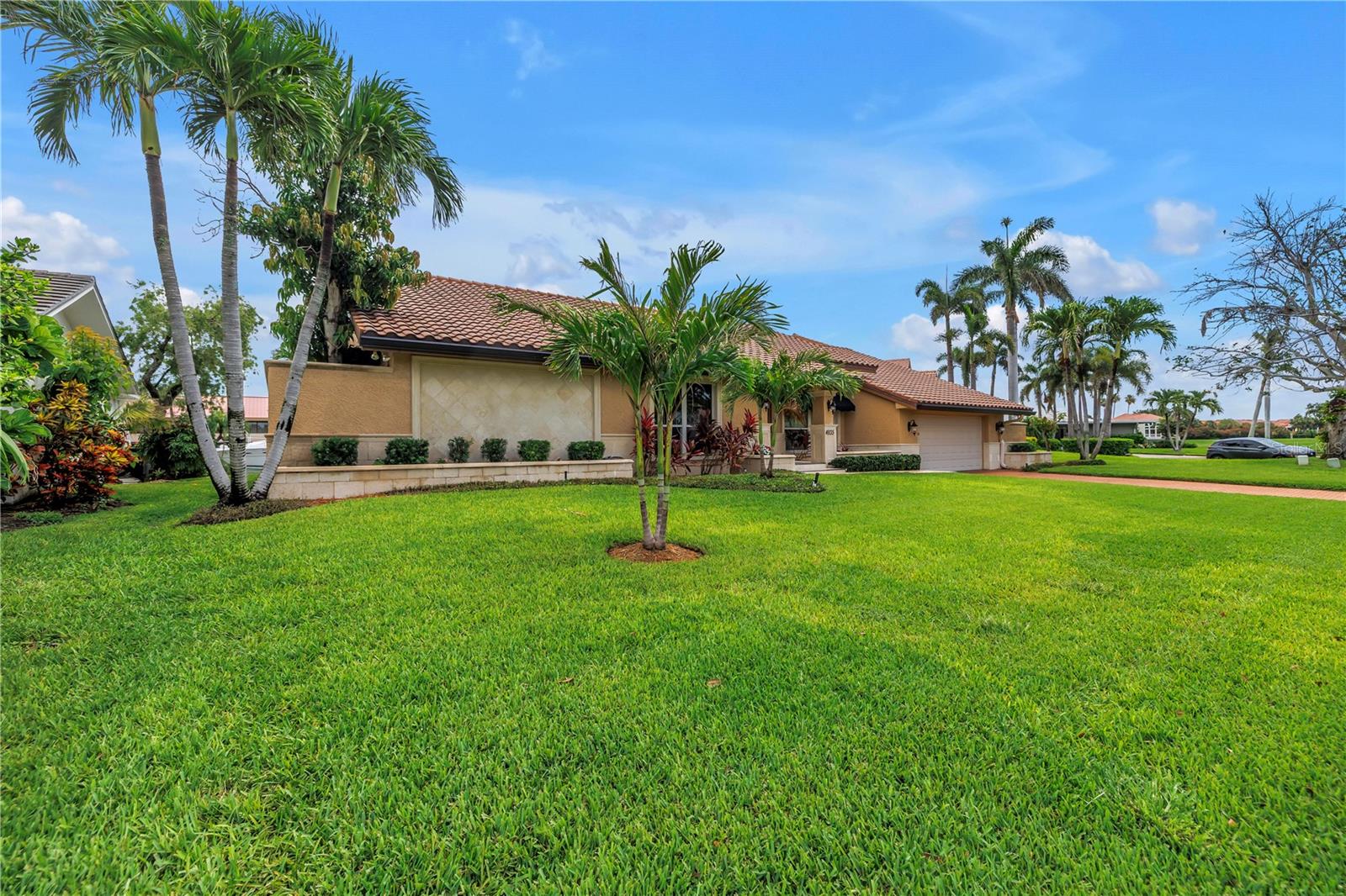 St Petersburg, Florida, 33715, United States, 3 Bedrooms Bedrooms, ,4 BathroomsBathrooms,Residential,Active,1869108