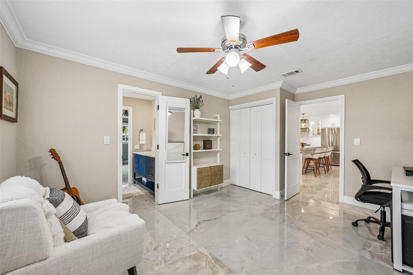 St Petersburg, Florida, 33703, United States, 5 Bedrooms Bedrooms, ,3 BathroomsBathrooms,Residential,Active,2051998