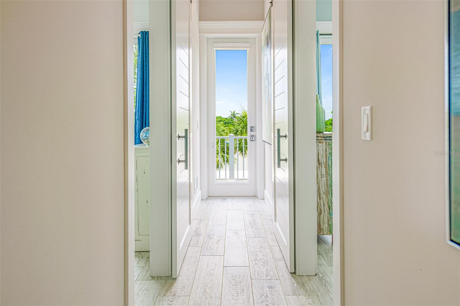 Sarasota, Florida, 34236, United States, 7 Bedrooms Bedrooms, ,8 BathroomsBathrooms,Residential,Active,1774005