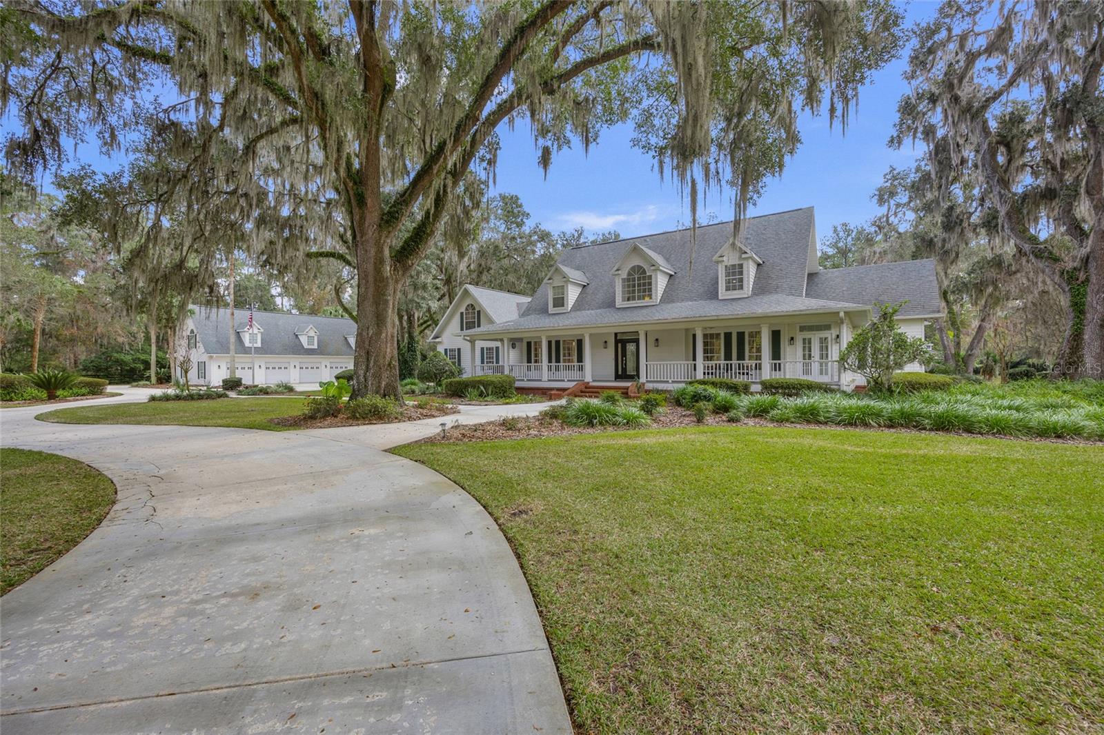 Alachua, Florida, 32615, United States, 5 Bedrooms Bedrooms, ,7 BathroomsBathrooms,Residential,Active,2009170