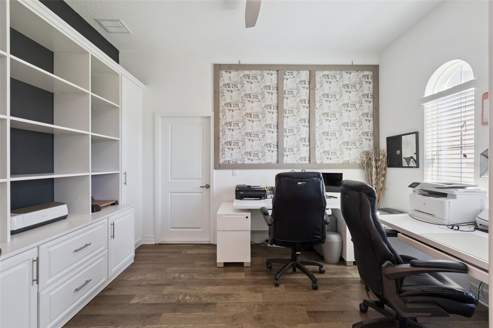 Oviedo, Florida, 32765, United States, 7 Bedrooms Bedrooms, ,4 BathroomsBathrooms,Residential,Active,1987230