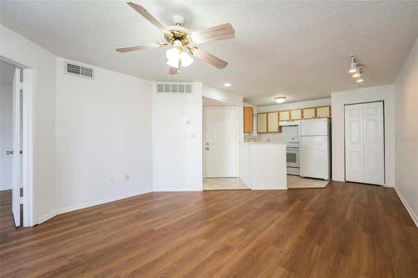 1908 LAKE ATRIUMS CIR APT 8, ORLANDO, FL 32839, photo 4 of 20