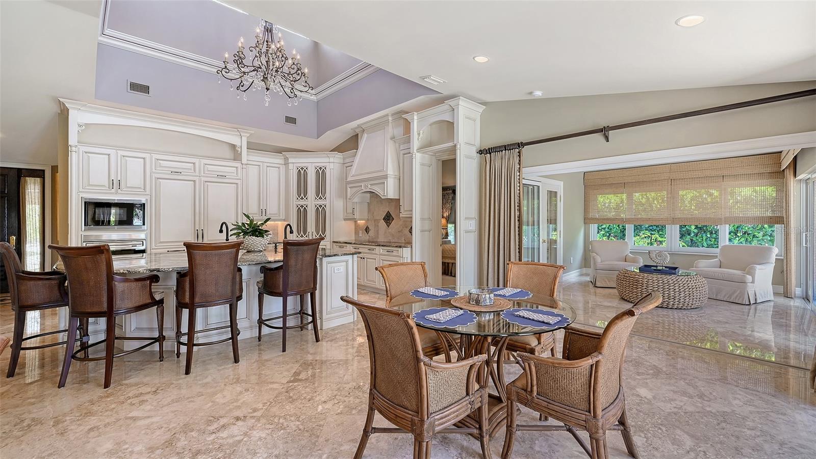 Longboat Key, Florida, 34228, United States, 4 Bedrooms Bedrooms, ,4 BathroomsBathrooms,Residential,Active,1926682