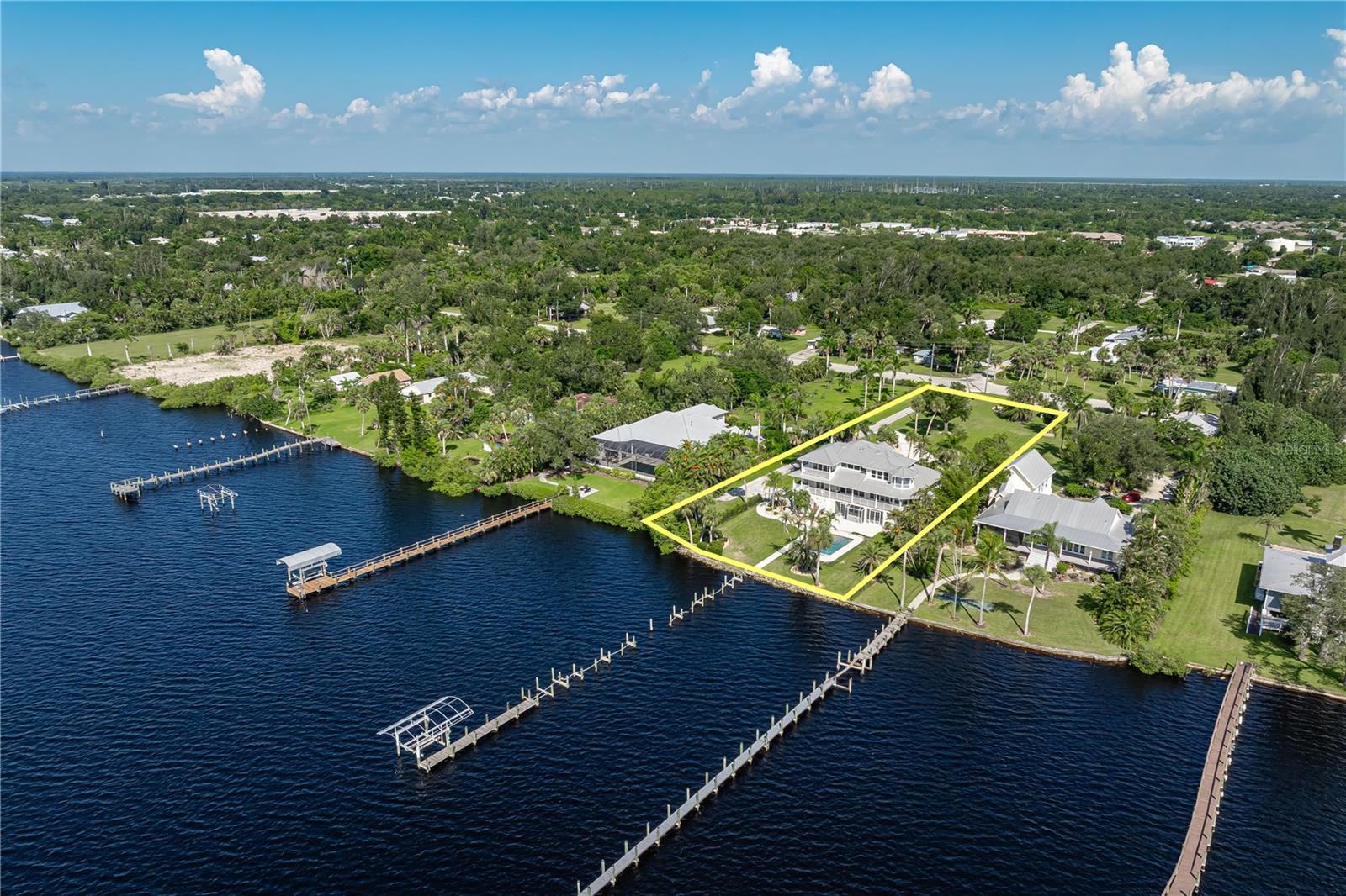 Punta Gorda, Florida, 33982, United States, 5 Bedrooms Bedrooms, ,4 BathroomsBathrooms,Residential,Active,1905353