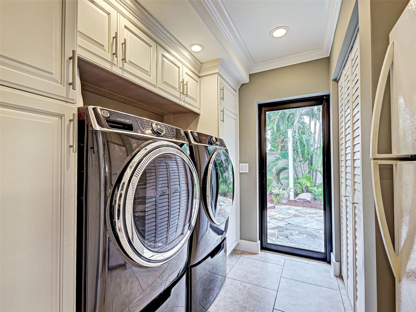 Port Charlotte, Florida, 33952, United States, 4 Bedrooms Bedrooms, ,5 BathroomsBathrooms,Residential,Active,1996574