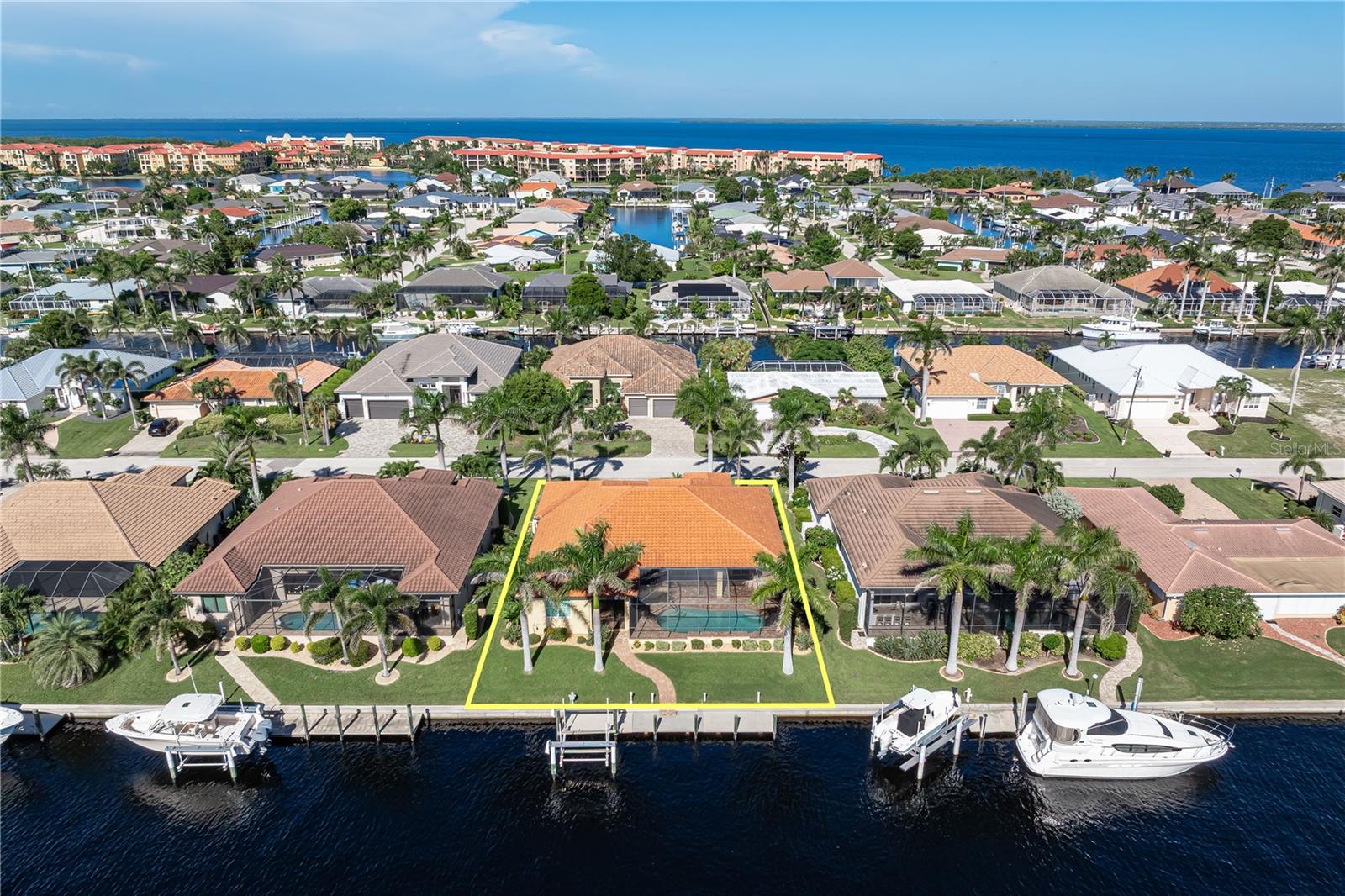 Punta Gorda, Florida, 33950, United States, 3 Bedrooms Bedrooms, ,3 BathroomsBathrooms,Residential,Active,1936105