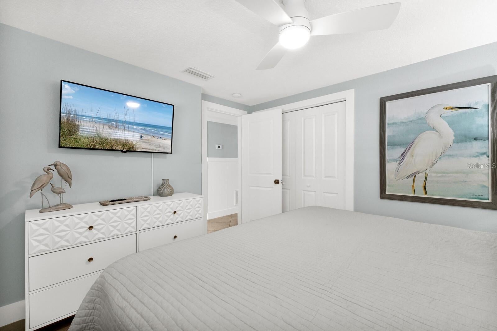 Holmes Beach, Florida, 34217, United States, 5 Bedrooms Bedrooms, ,3 BathroomsBathrooms,Residential,Active,2007151