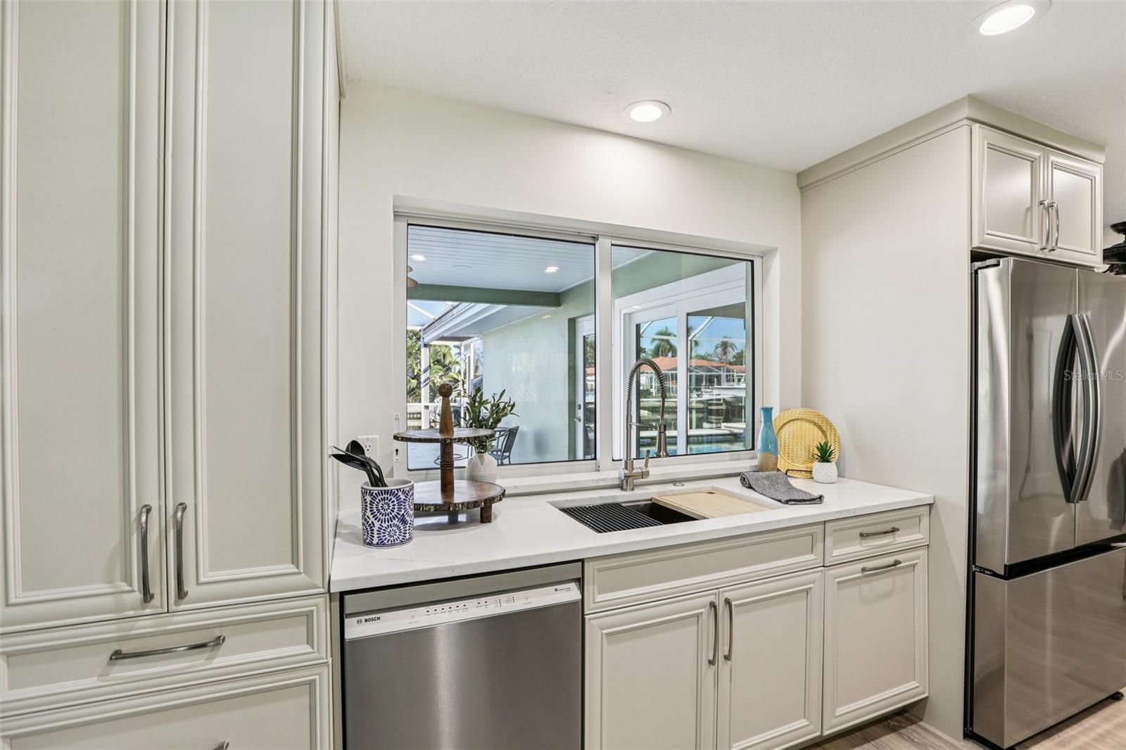 St Petersburg, Florida, 33702, United States, 3 Bedrooms Bedrooms, ,2 BathroomsBathrooms,Residential,Active,2001074