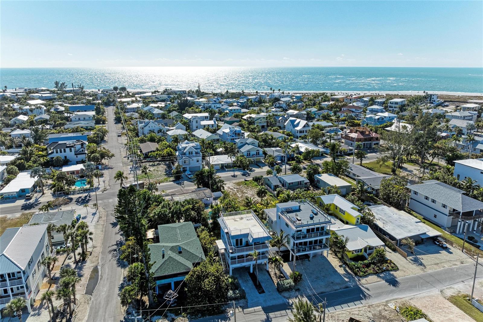 Anna Maria, Florida, 34216, United States, 4 Bedrooms Bedrooms, ,2 BathroomsBathrooms,Residential,Active,2018182