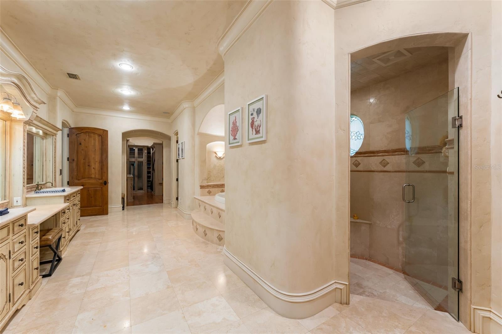 Longwood, Florida, 32779, United States, 10 Bedrooms Bedrooms, ,17 BathroomsBathrooms,Residential,Active,1914816