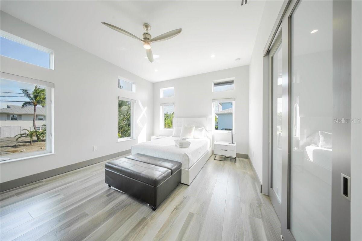 Marathon, Florida, 33050, United States, 3 Bedrooms Bedrooms, ,3 BathroomsBathrooms,Residential,Active,2013894