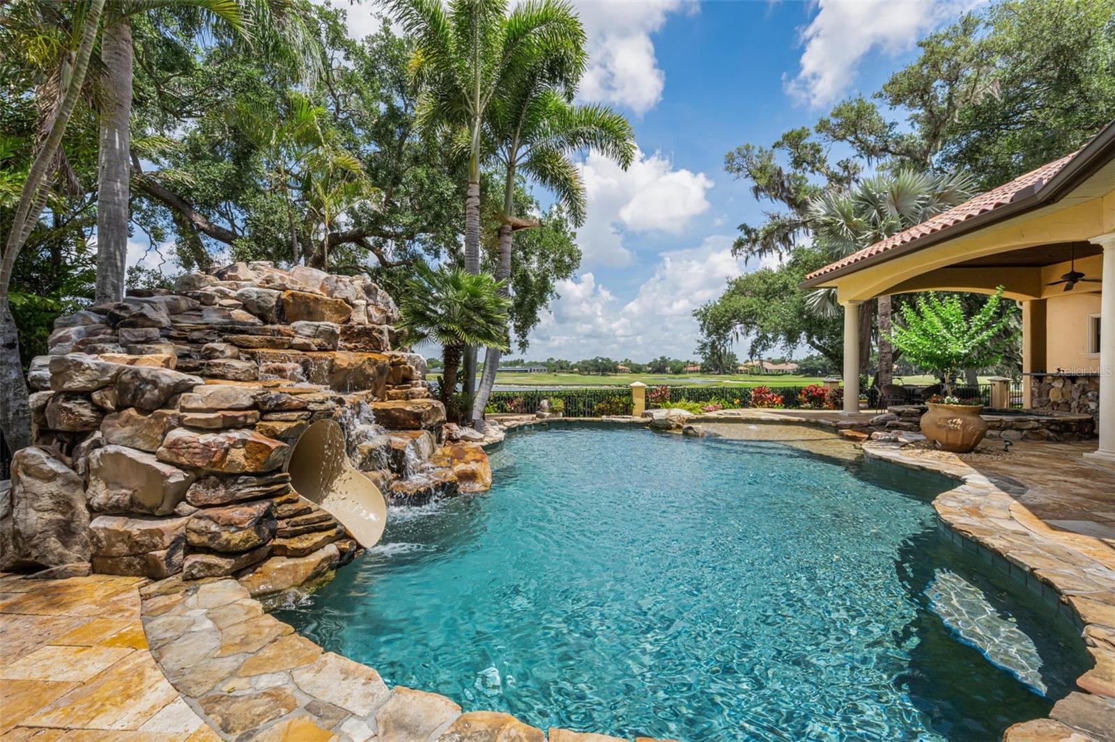 Trinity, Florida, 34655, United States, 5 Bedrooms Bedrooms, ,6 BathroomsBathrooms,Residential,Pending,2045561