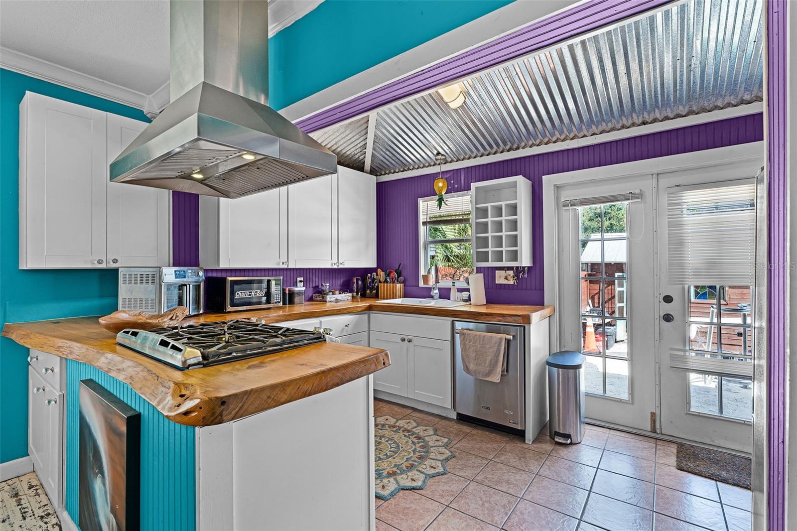 300 E 20TH ST, SANFORD, FL 32771, photo 13 of 41