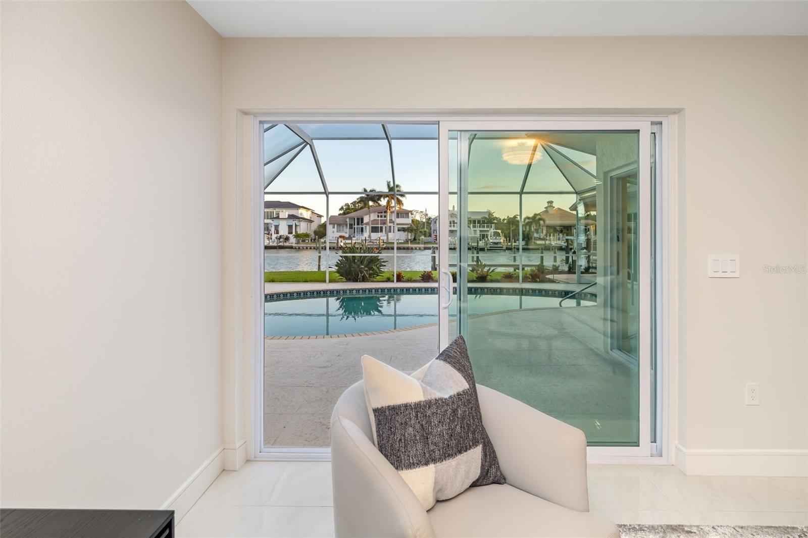 Sarasota, Florida, 34236, United States, 3 Bedrooms Bedrooms, ,4 BathroomsBathrooms,Residential,Active,2007150