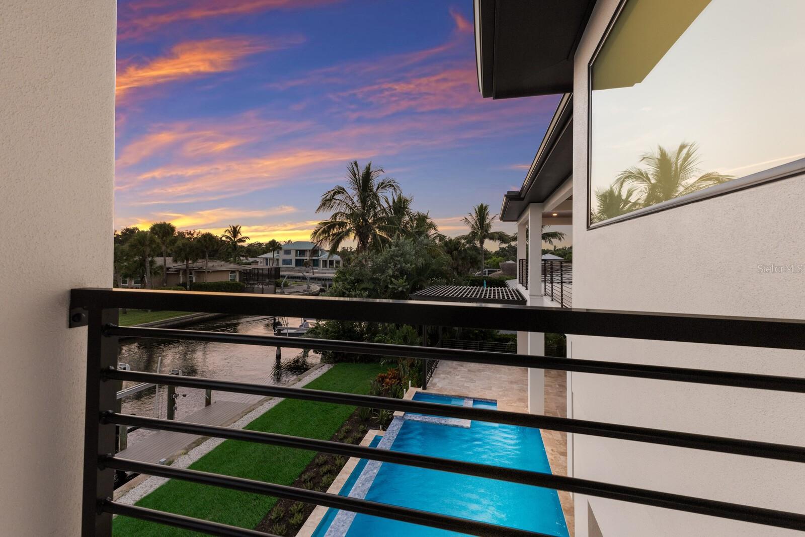 Sarasota, Florida, 34242, United States, 4 Bedrooms Bedrooms, ,6 BathroomsBathrooms,Residential,Active,1941333