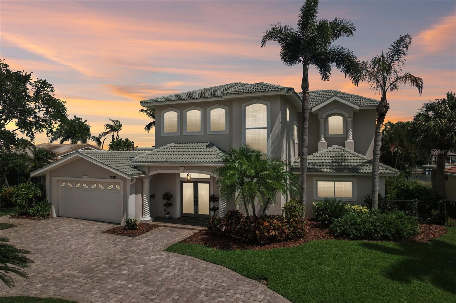 St Petersburg, Florida, 33703, United States, 5 Bedrooms Bedrooms, ,3 BathroomsBathrooms,Residential,Active,2051998