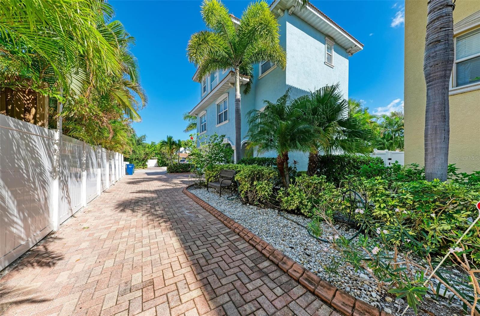 Holmes Beach, Florida, 34217, United States, 3 Bedrooms Bedrooms, ,3 BathroomsBathrooms,Residential,Active,1996696