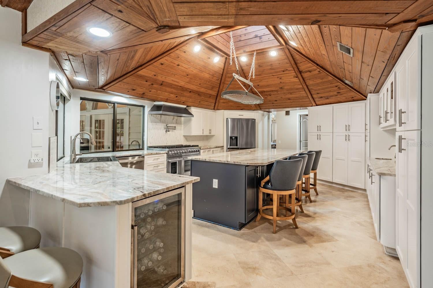 Tarpon Springs, Florida, 34688, United States, 4 Bedrooms Bedrooms, ,4 BathroomsBathrooms,Residential,Active,2044985