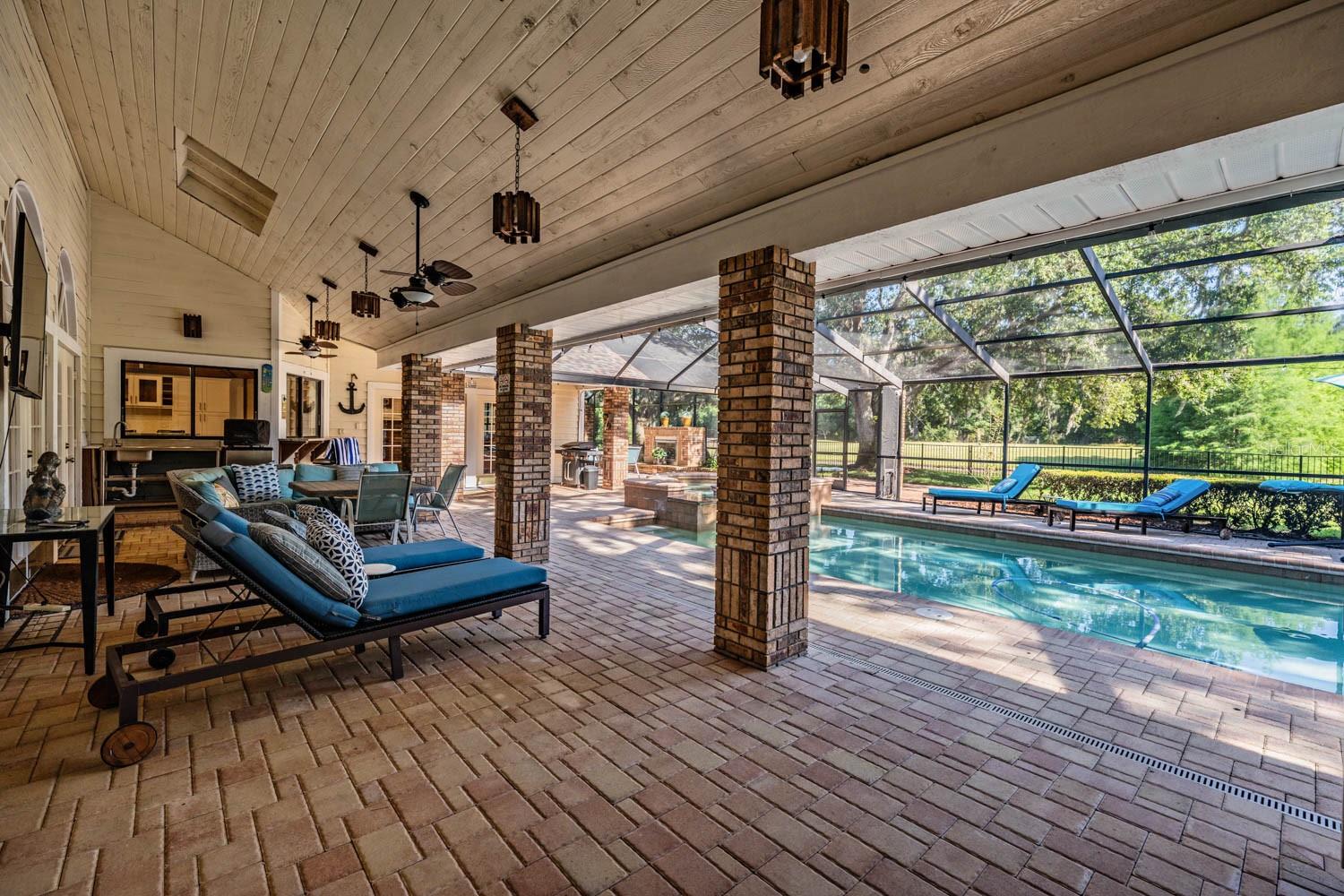 Tarpon Springs, Florida, 34688, United States, 4 Bedrooms Bedrooms, ,4 BathroomsBathrooms,Residential,Active,2044985