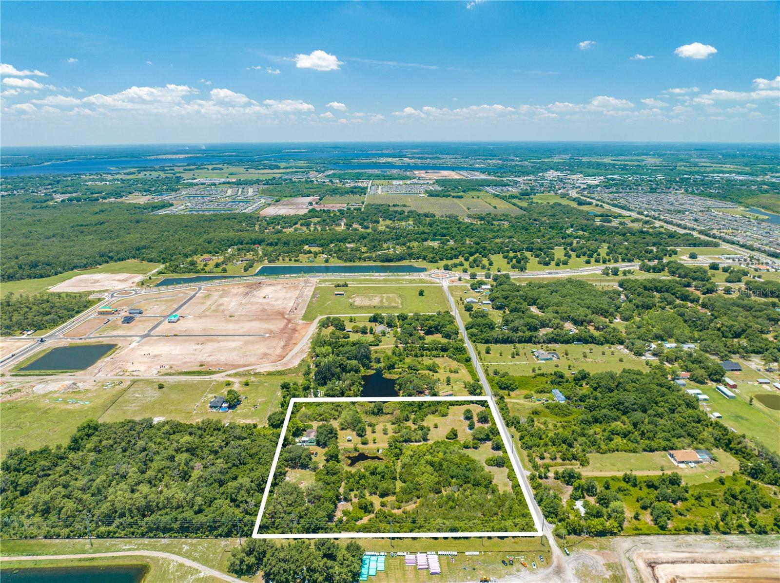 Saint Cloud, Florida, 34771, United States, 4 Bedrooms Bedrooms, ,2 BathroomsBathrooms,Residential,Active,1703639