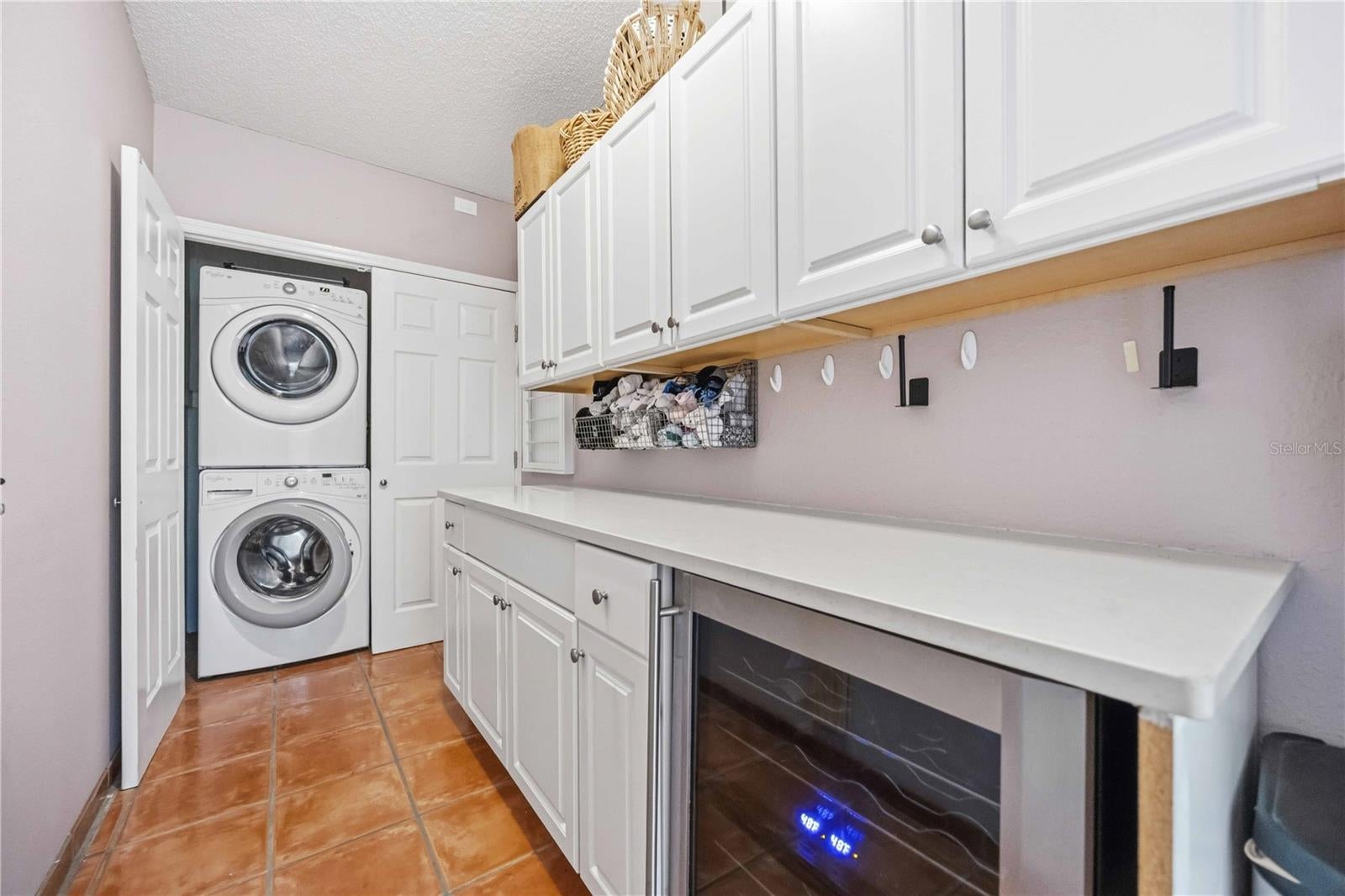 Sarasota, Florida, 34231, United States, 4 Bedrooms Bedrooms, ,4 BathroomsBathrooms,Residential,Active,2025612