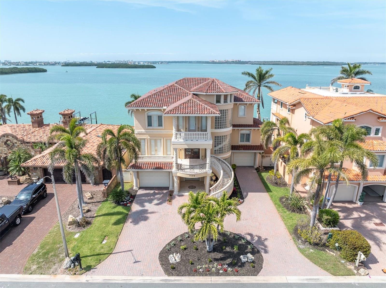 Treasure Island, Florida, 33706, United States, 4 Bedrooms Bedrooms, ,4 BathroomsBathrooms,Residential,Active,1742124